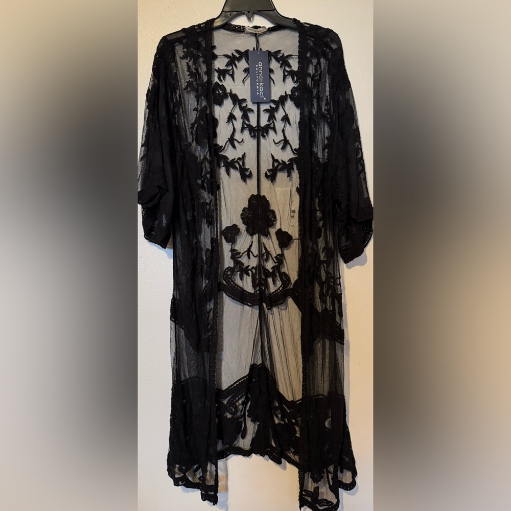 Anna-Kaci Black Lace Kimono one Size NWT